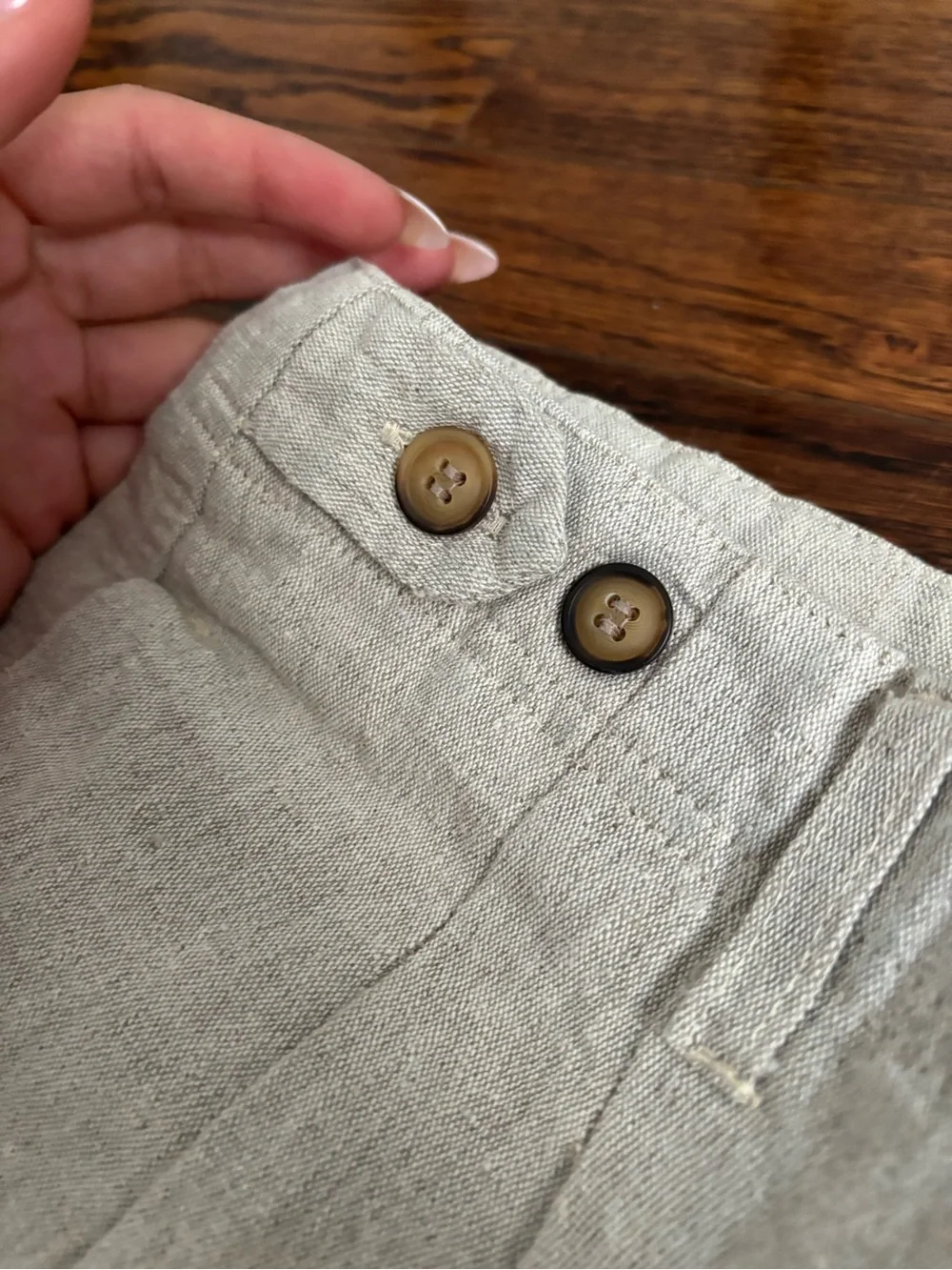 Beene Britches Men’s Linen Blend Shorts in Light Beige Size 33